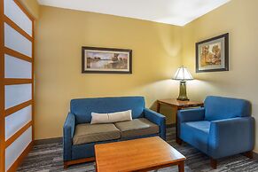 Best Western Plus University Park Inn & Suites
