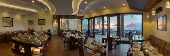 Royal Orchid Fort Resort