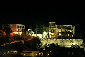 Royal Orchid Fort Resort