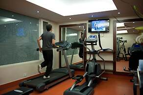 Royal Orchid Fort Resort