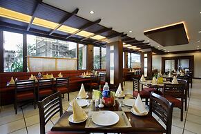 Hotel Express Towers