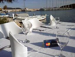 Hotel Maestral