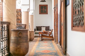 Riad Les Trois Palmiers El Bacha