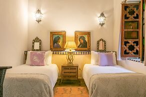 Riad Les Trois Palmiers El Bacha