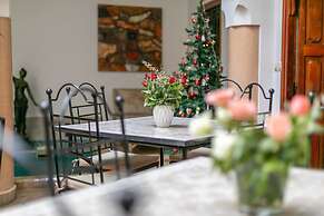 Riad Les Trois Palmiers El Bacha