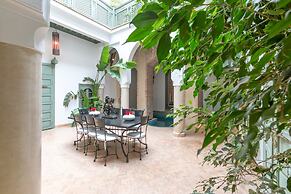 Riad Les Trois Palmiers El Bacha