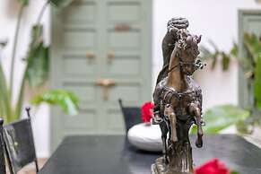 Riad Les Trois Palmiers El Bacha