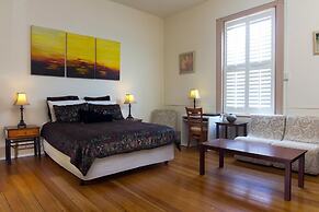 Terrace Central B&B Hotel