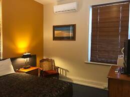 Terrace Central B&B Hotel