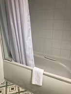 Penny Farthing Hotel