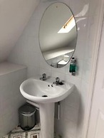 Penny Farthing Hotel