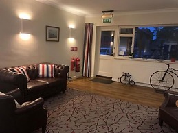 Penny Farthing Hotel
