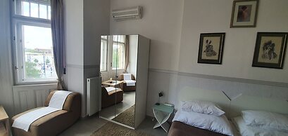 Butterfly Home Danube