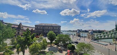 Butterfly Home Danube