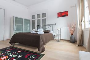 Butterfly Home Danube