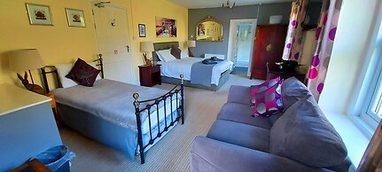 Sportsmans Valley Hotel