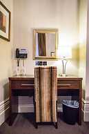 Duke Of Edinburgh Hotel