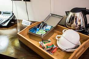 Duke Of Edinburgh Hotel