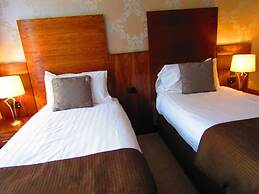 Duke Of Edinburgh Hotel