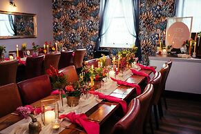 Duke Of Edinburgh Hotel