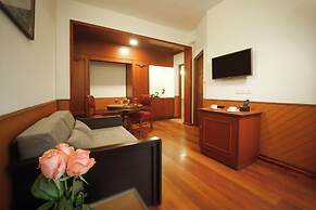 JC Residency