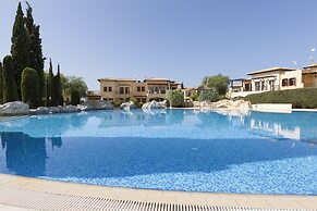 Aphrodite Hills Rentals – Apartments