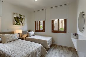 Aphrodite Hills Rentals – Apartments