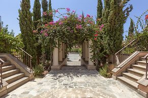 Aphrodite Hills Rentals – Apartments