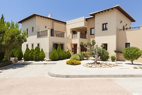 Aphrodite Hills Rentals – Apartments