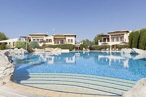 Aphrodite Hills Rentals – Apartments