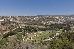 Aphrodite Hills Rentals – Apartments