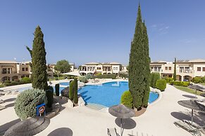 Aphrodite Hills Rentals – Apartments