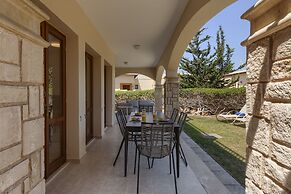 Aphrodite Hills Rentals – Apartments