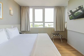 CORAL TRADE HOTEL