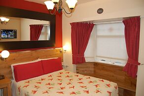 FlyOver Bed and Breakfast