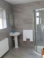 FlyOver Bed and Breakfast