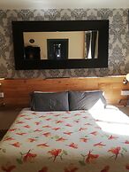 FlyOver Bed and Breakfast