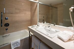 Catalonia Catedral Hotel