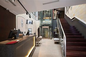 Catalonia Catedral Hotel