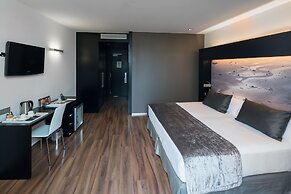 Catalonia Catedral Hotel