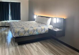 Motel 6 Fort Worth, TX – I-35 & I-20