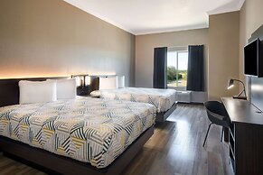 Motel 6 Fort Worth, TX – I-35 & I-20