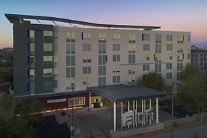 Aloft Phoenix Airport