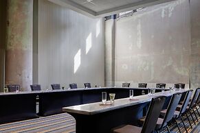 Aloft Dallas Downtown