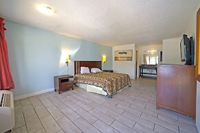 Sunset Inn by Hotel O Flatonia I - 10