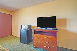 Sunset Inn by Hotel O Flatonia I - 10