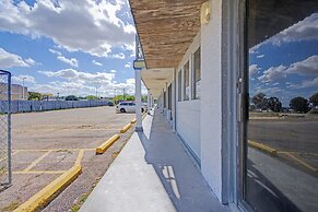 Sunset Inn by Hotel O Flatonia I - 10