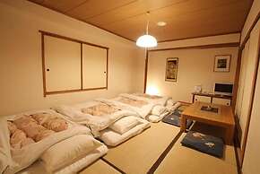 Sakura Hotel Ikebukuro - Hostel