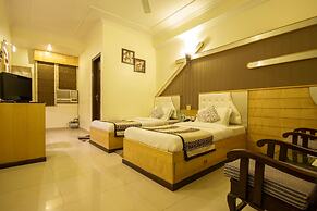 Hotel Grand Park Inn