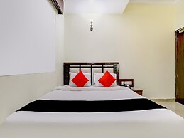 Hotel Grand Park Inn